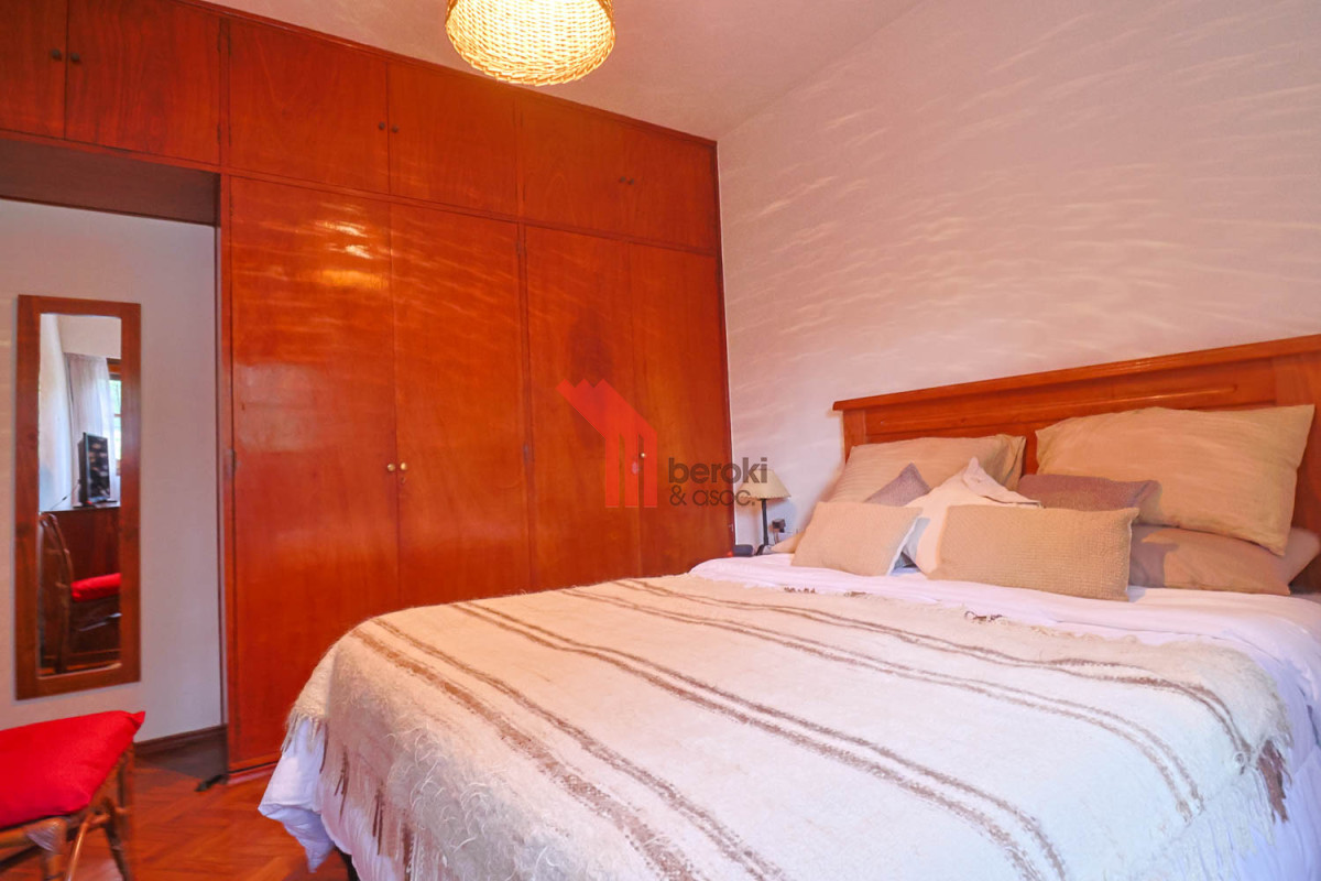 Casa ID.244 - Venta casa de 3 dormitorios y altillo en Carrasco Sur