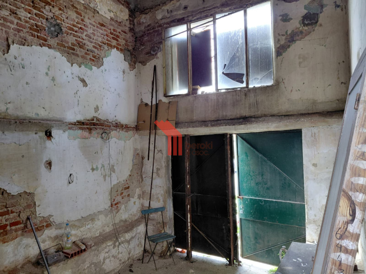 Casa ID.274 - Venta casa o local con reciclaje, padrón único, Paso Molino