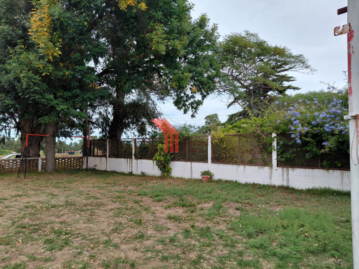 Casa ID.196 - Venta Casa 4 dormitorios, 2 baños, Santa Ana, Canelones