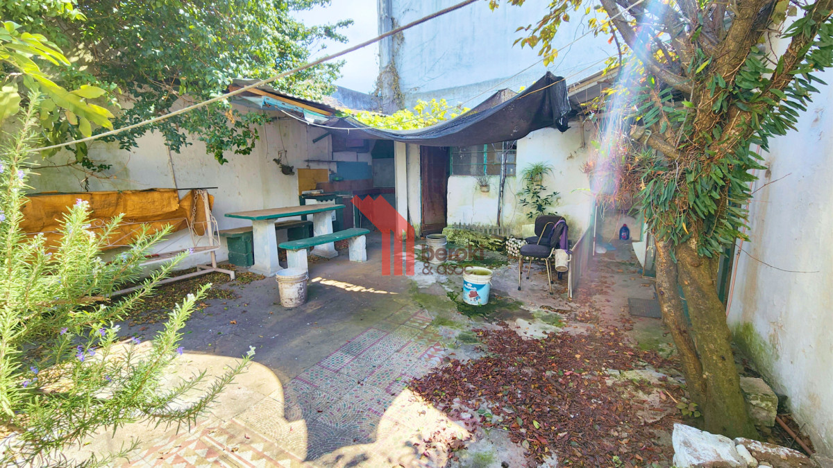 Casa ID.103 - Venta Casa La Blanqueada Padrón Único a Reciclar