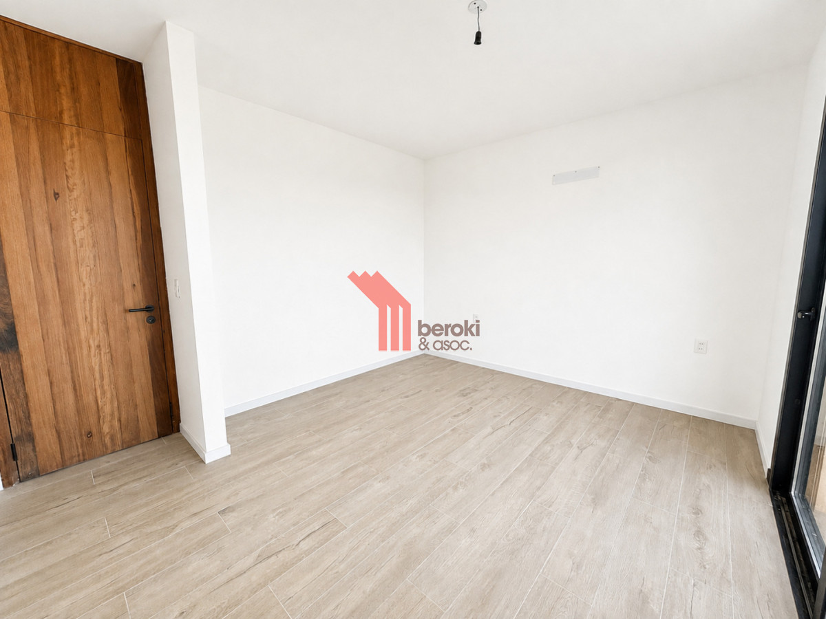 Casa ID.210 - Venta Casa a Estrenar 3 Dormitorios La Juana Piscina Barbacoa y Excelente Orientación