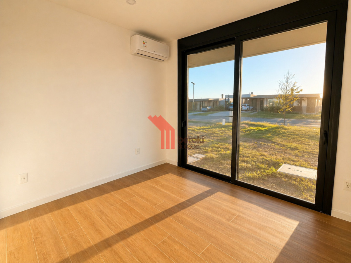 Casa ID.214 - Venta Casa 3 Dormitorios en La Juana con Piscina Barbacoa y Excelente Orientación