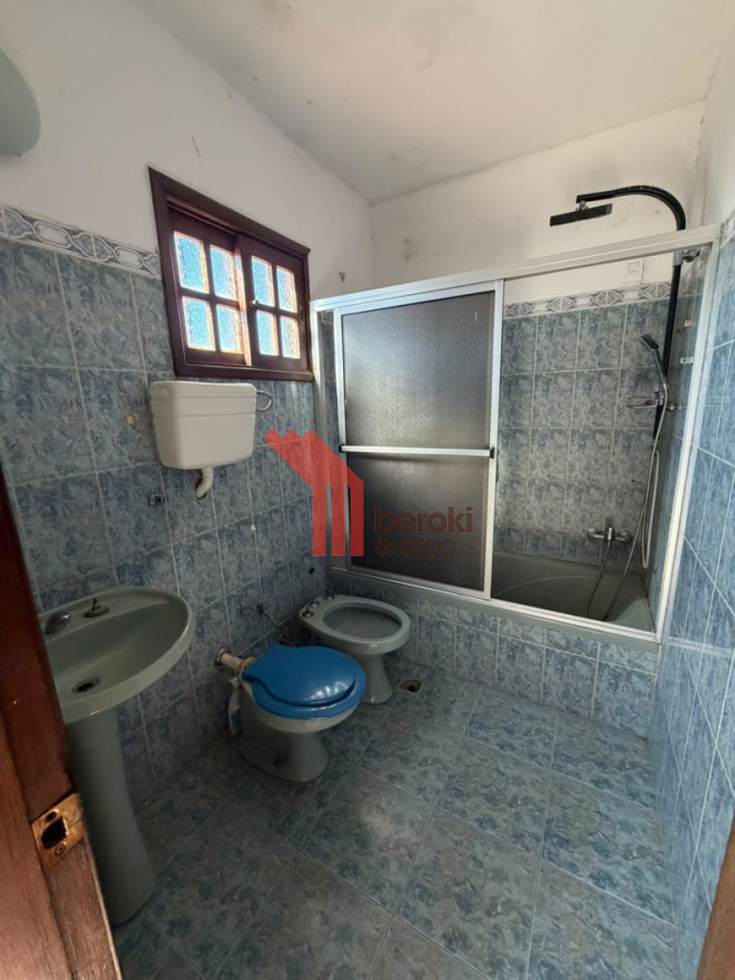 Casa ID.266 - VENTA CASA PADRON UNICO SOLYMAR SUR 4 DORMITORIOS 2 BAÑOS 