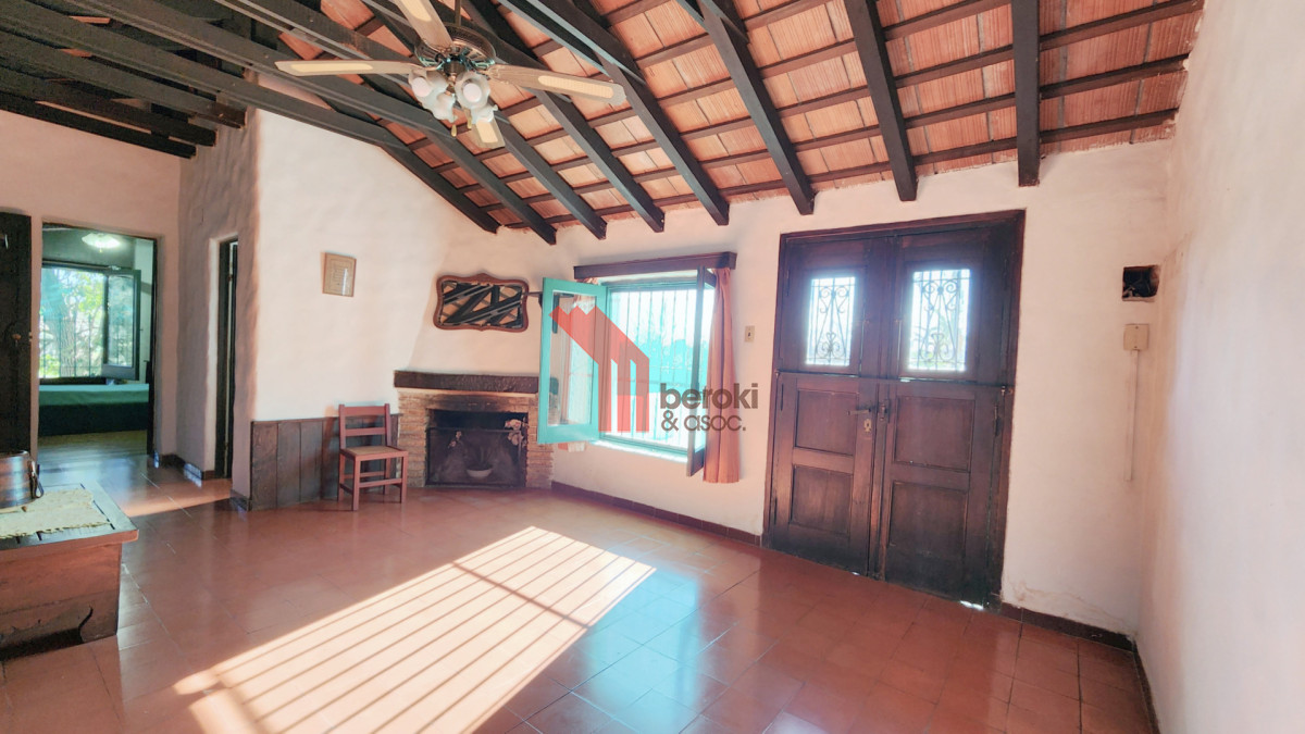 Casa ID.256 - Venta Casa Quinta Colón 8 Dormitorios