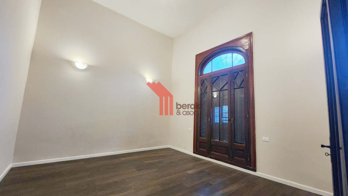 Casa ID.106 - Casa Venta 4 Dormitorios Padrón Único Palermo 