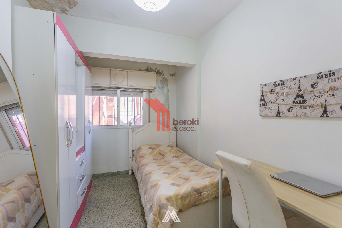 Casa ID.5 - Venta Casa Las Acacias 3 Dormitorios Patio Parrillero Y Garaje X3