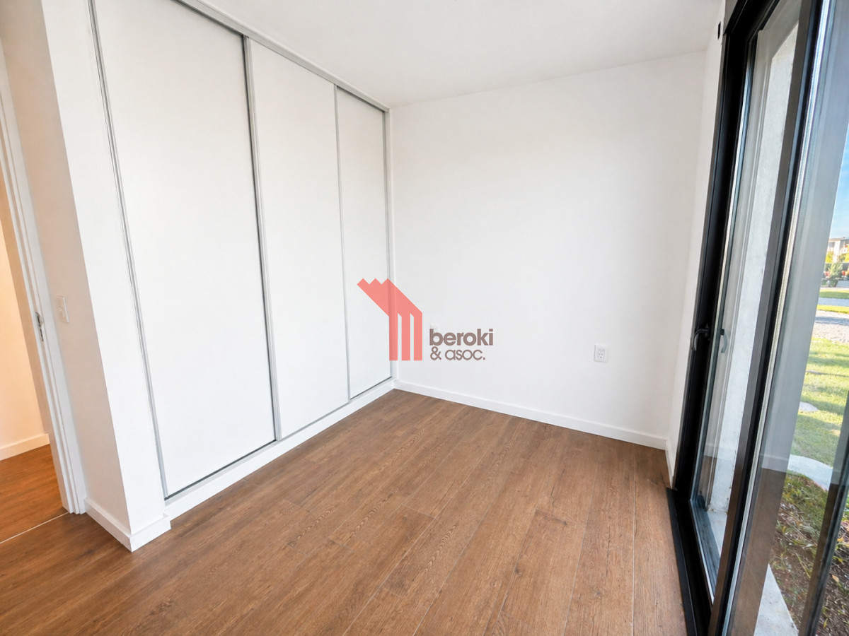 Casa ID.213 - Venta Casa 3 Dormitorios La Juana Piscina Paneles Solares y Barbacoa