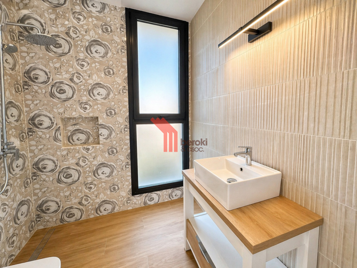 Casa ID.214 - Venta Casa 3 Dormitorios en La Juana con Piscina Barbacoa y Excelente Orientación