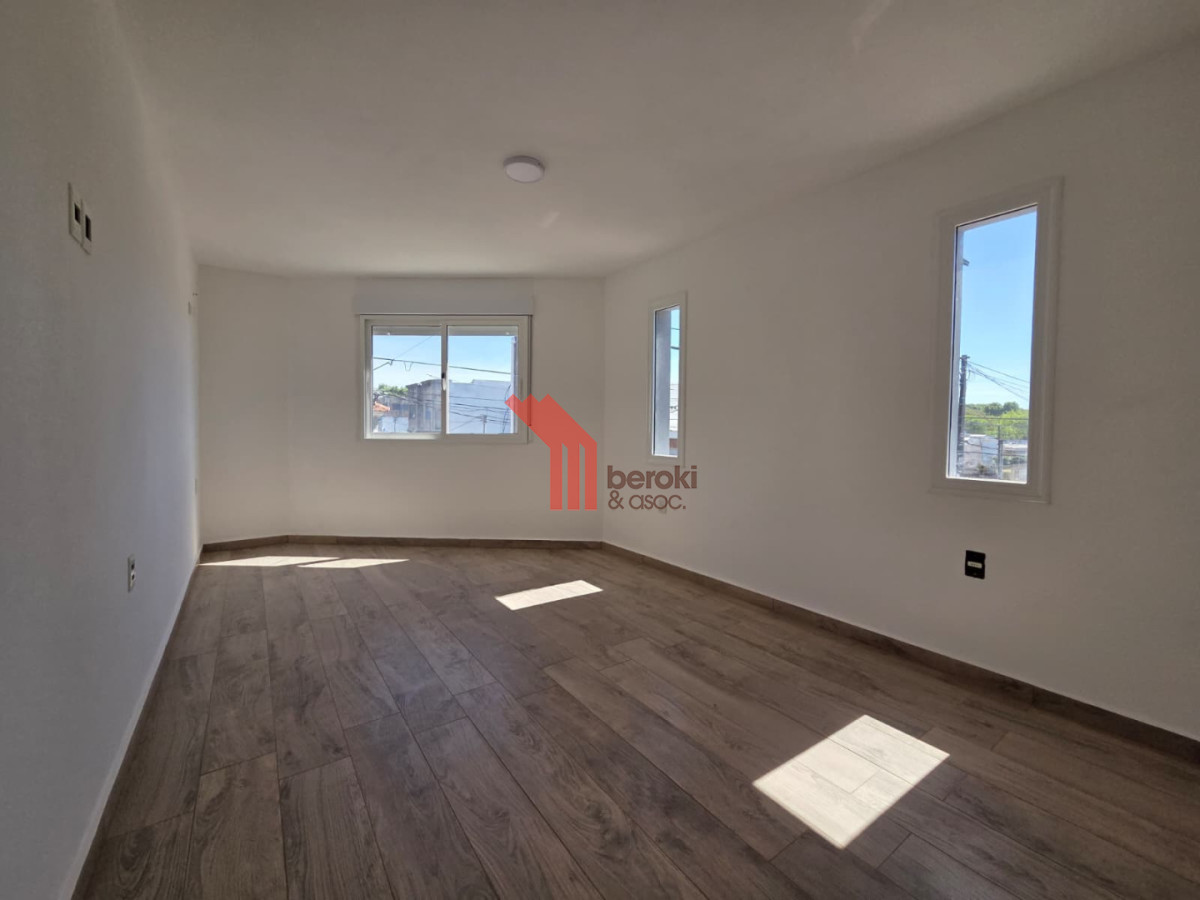 Casa ID.48 - Venta Casa a Estrenar Unión 2 Dormitorios Patio Parrillero y Garaje 