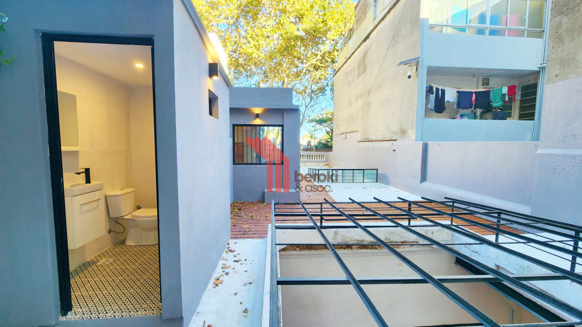 Casa ID.106 - Casa Venta 4 Dormitorios Padrón Único Palermo 