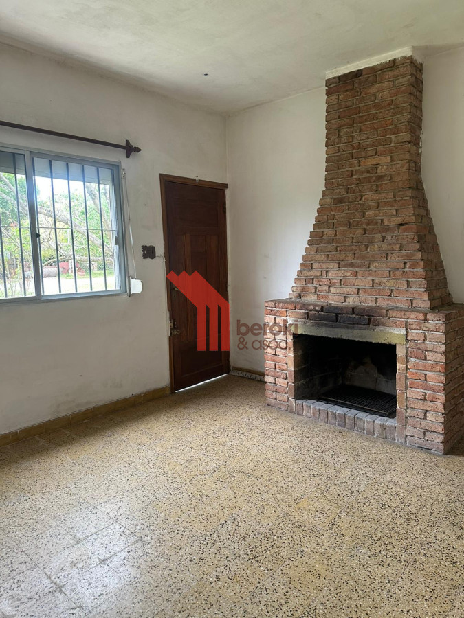 Casa ID.93 - Venta Casa 2 dormitorios. Carrasco Norte, Amplio terreno 636 m2