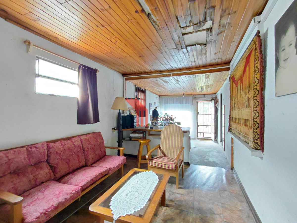 Casa ID.235 - Venta de 2 casas en un mismo padrón, Nuevo Paris
