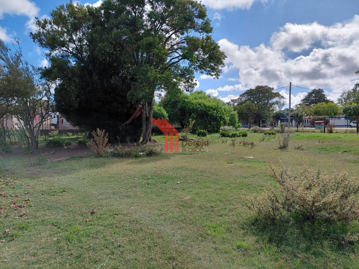 Casa ID.182 - Venta Mendoza Chico, Florida, 2670mt