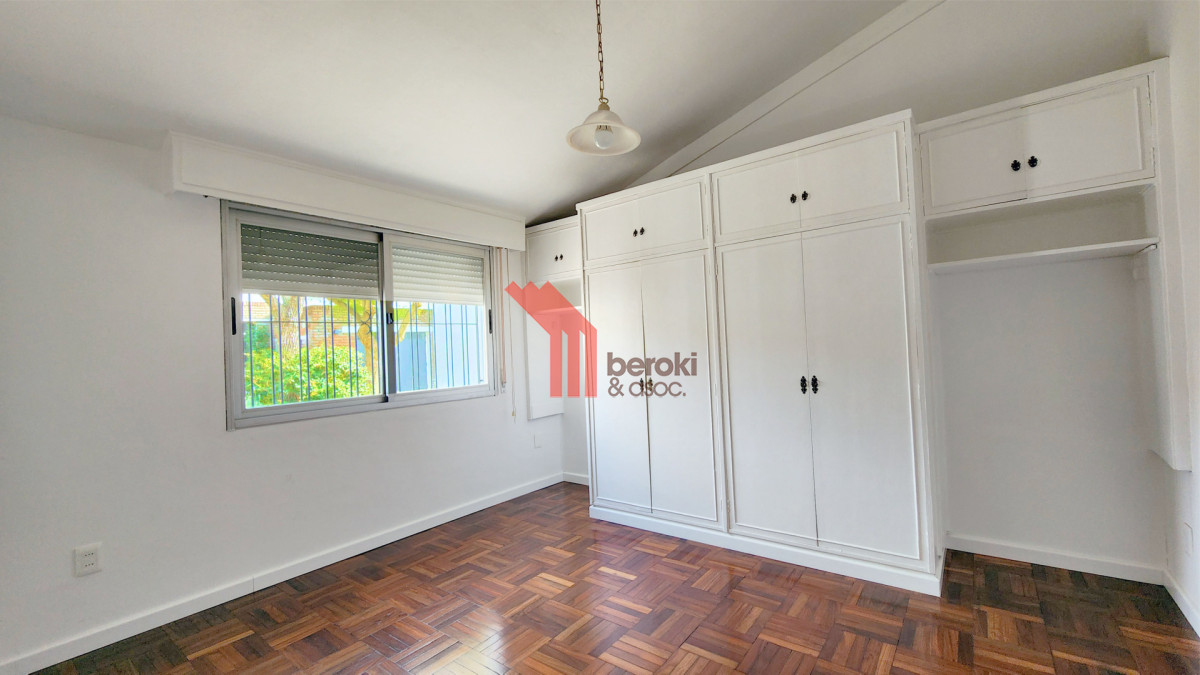 Casa ID.234 - Alquiler Casa Carrasco Norte 4 Dormitorios