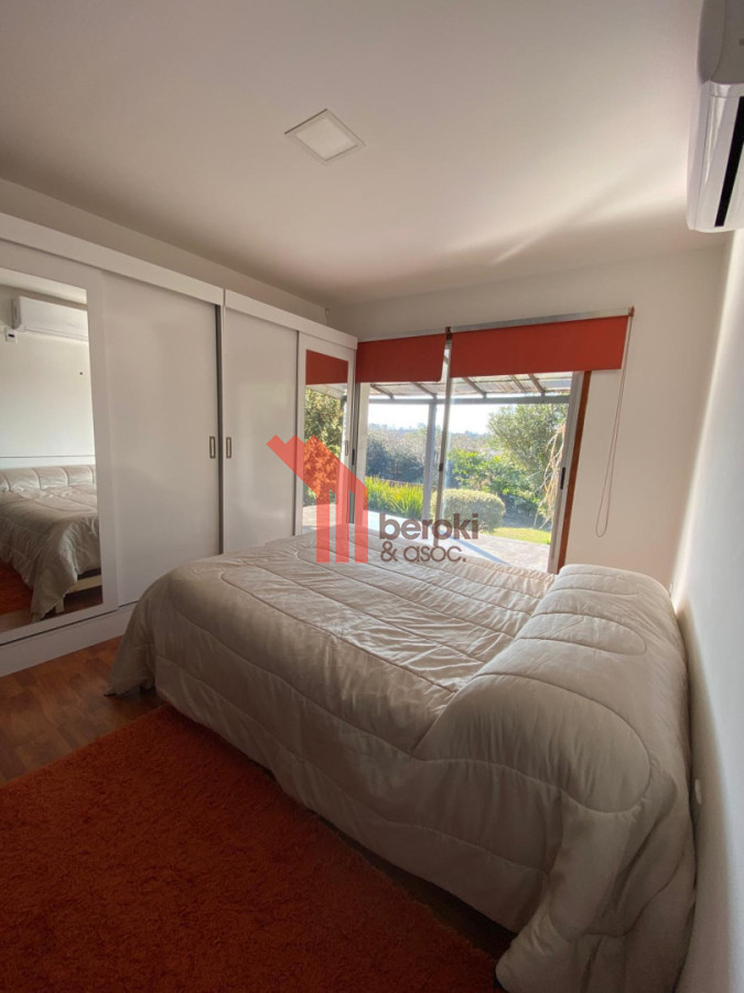 Casa ID.310 - Venta casa 4 dormitorios, Mercedes, Soriano