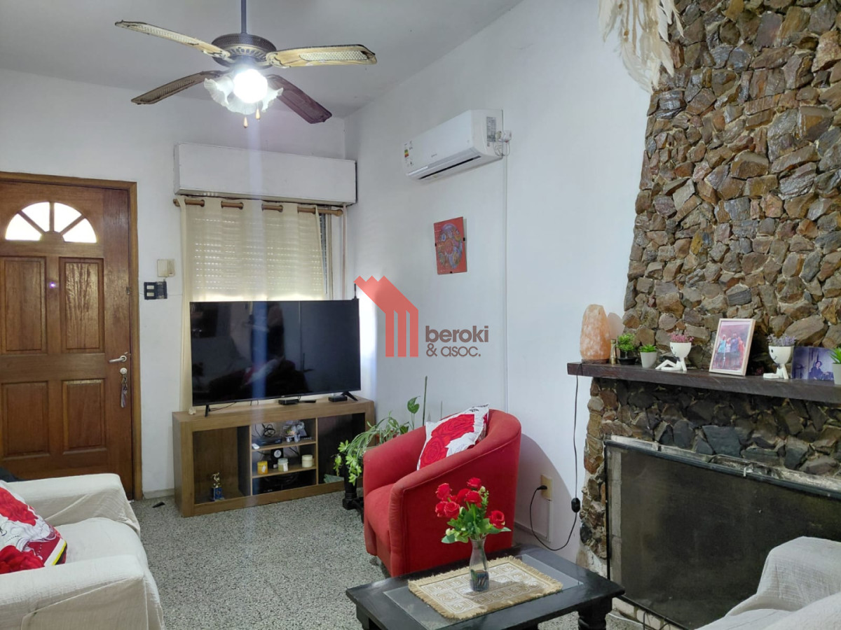 Casa ID.163 - Venta casa 3 dormitorios, 2 baños, garaje, Sayago