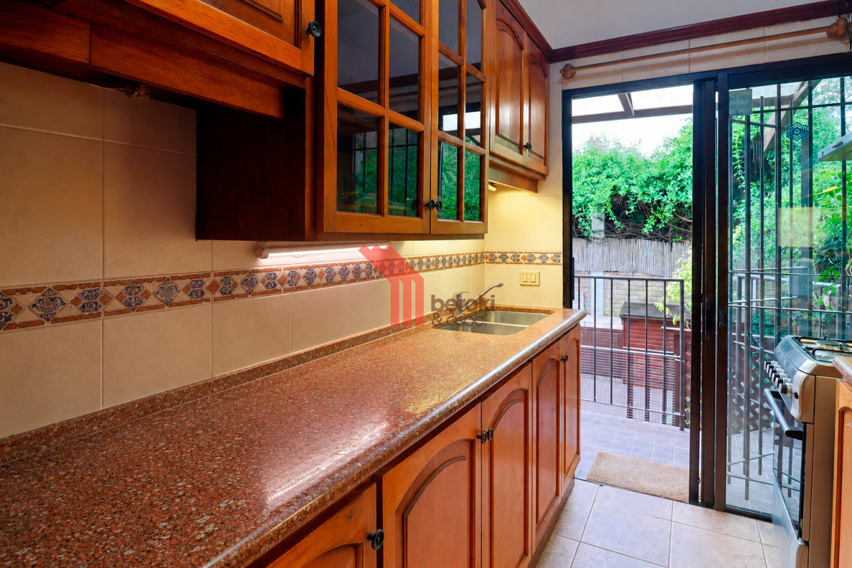 Casa ID.244 - Venta casa de 3 dormitorios y altillo en Carrasco Sur