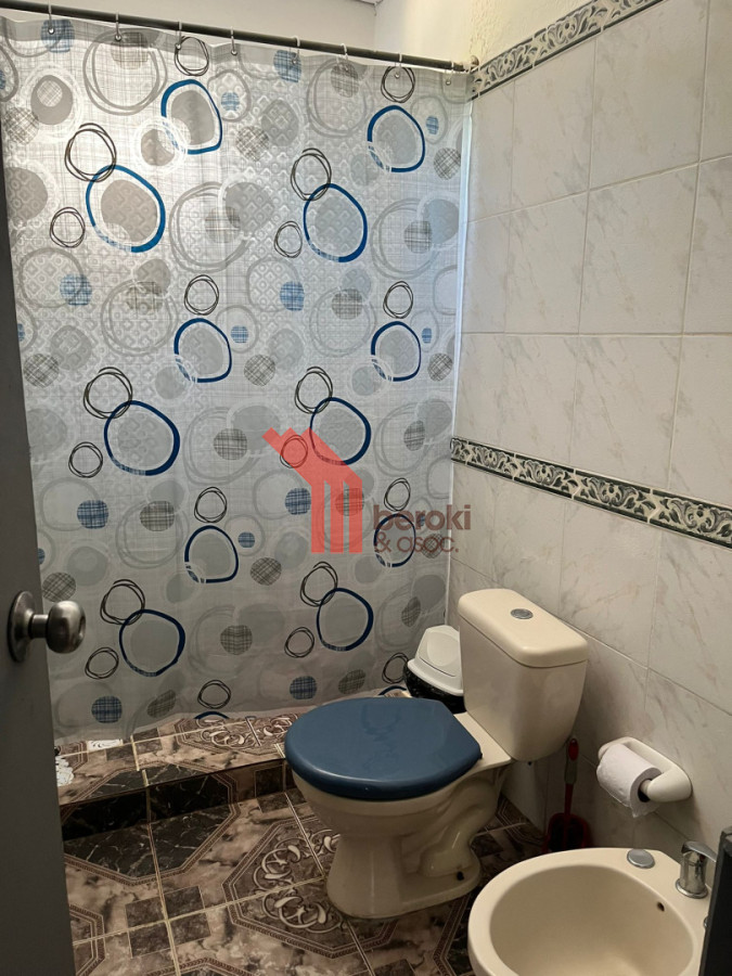 Casa ID.233 - Venta casa 3 dormitorio y cabaña al fondo, Costa Azul, Rocha