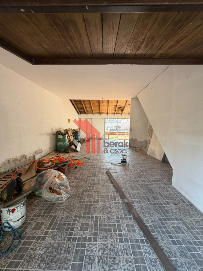 Casa ID.266 - VENTA CASA PADRON UNICO SOLYMAR SUR 4 DORMITORIOS 2 BAÑOS 