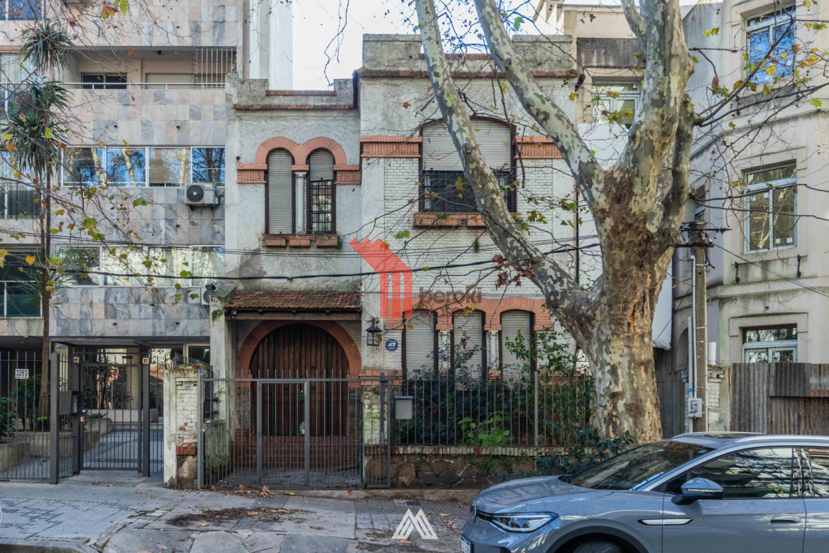 Casa ID.46 - VENTA CASA DE 3 DORMITORIOS Y SERVICIO EN POCITOS