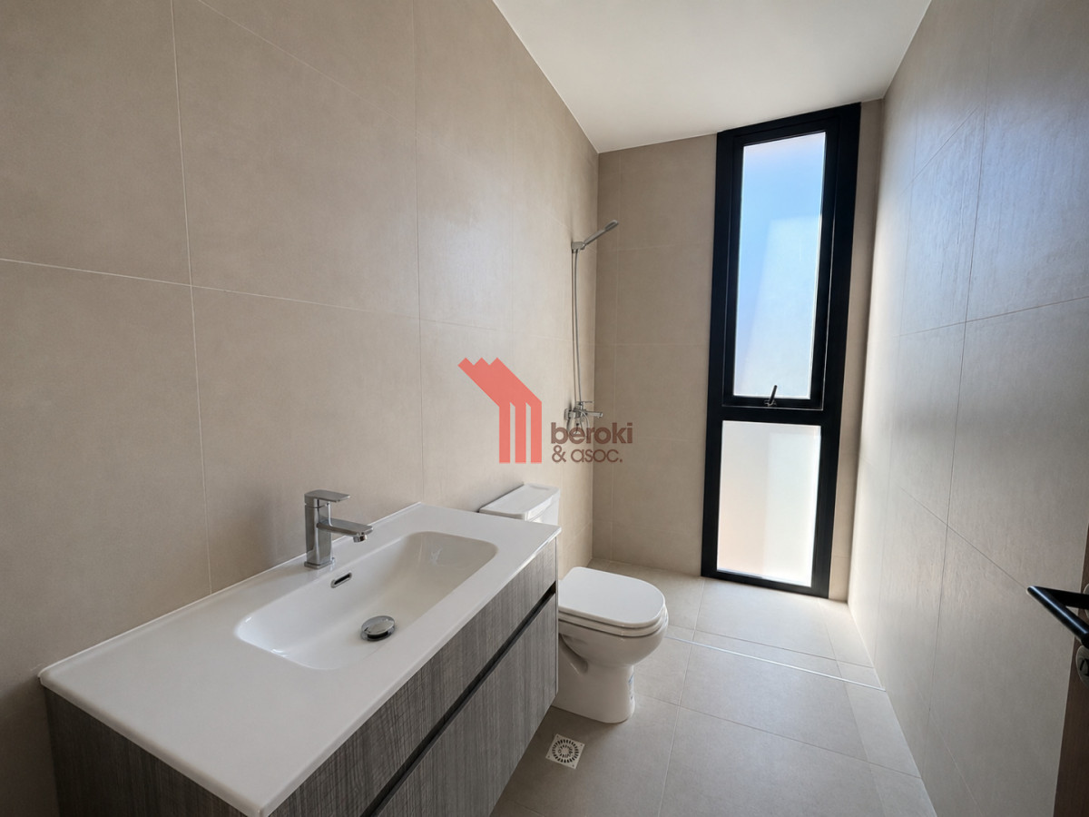 Casa ID.210 - Venta Casa a Estrenar 3 Dormitorios La Juana Piscina Barbacoa y Excelente Orientación