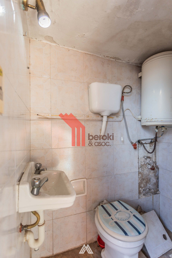 Casa ID.5 - Venta Casa Las Acacias 3 Dormitorios Patio Parrillero Y Garaje X3