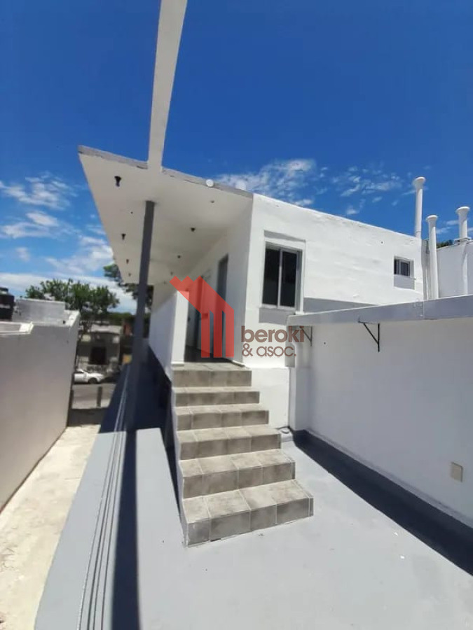 Casa ID.136 - Venta casa residencia, 15 dormitorios, 16 baños, en Reducto