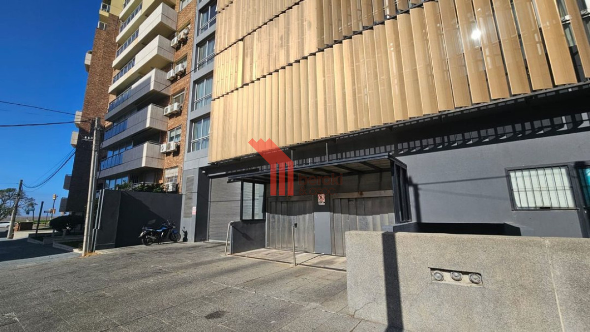 Cochera ID.49 - Venta cochera en Opta Punta Carretas