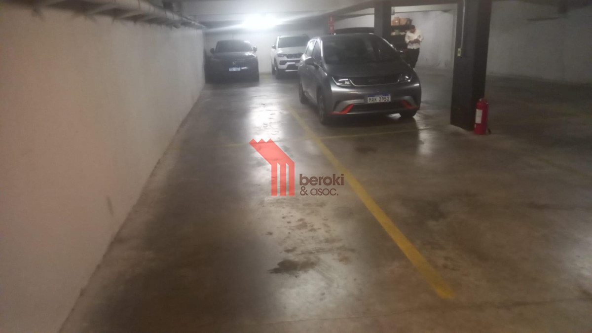 Cochera ID.45 - Venta  cochera en Pocitos zona WTC