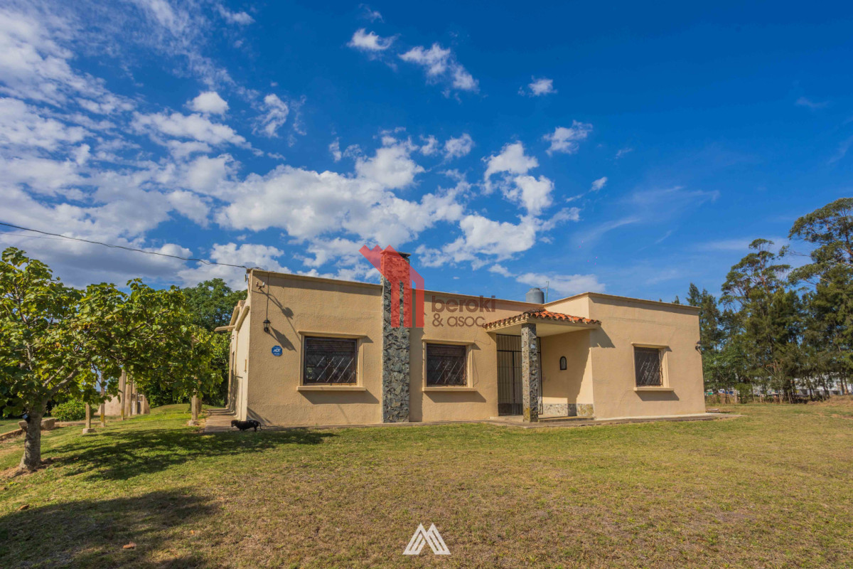Chacra ID.98 - Venta Chacra Montevideo 3 Dormitorios y Piscina