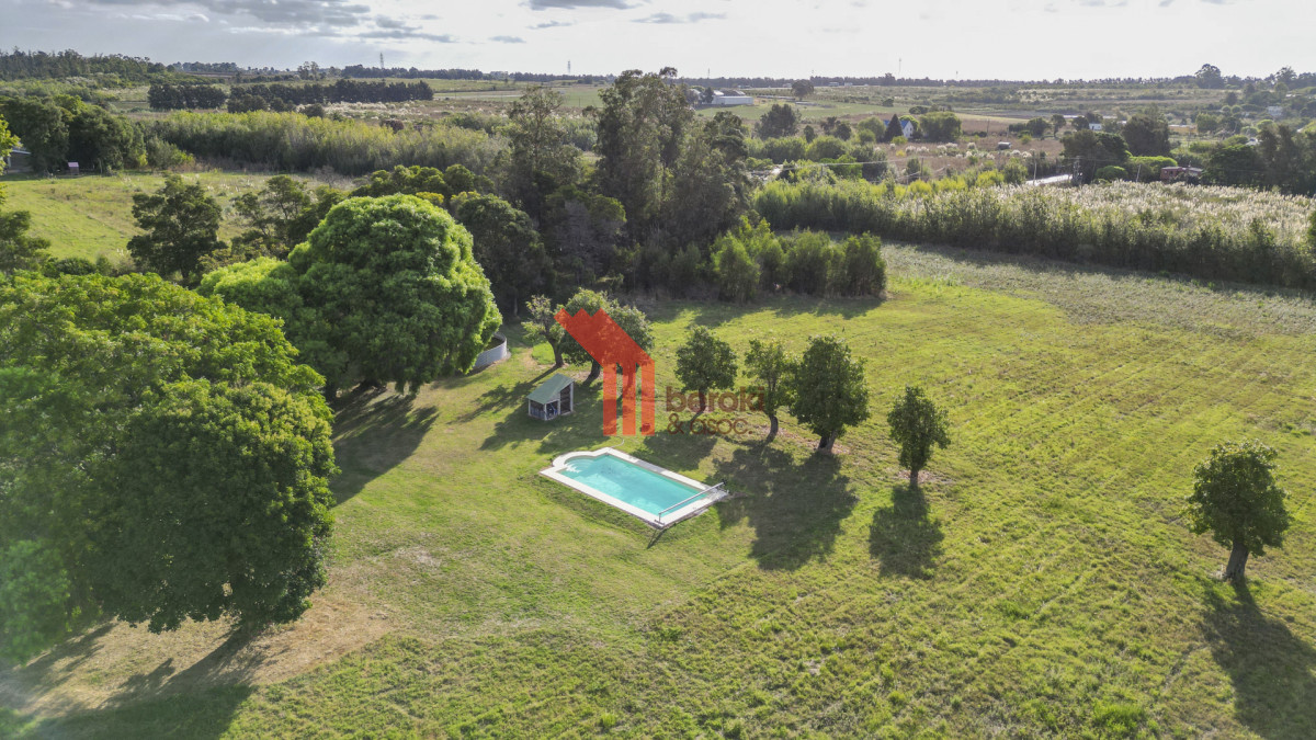 Chacra ID.98 - Venta Chacra Montevideo 3 Dormitorios y Piscina