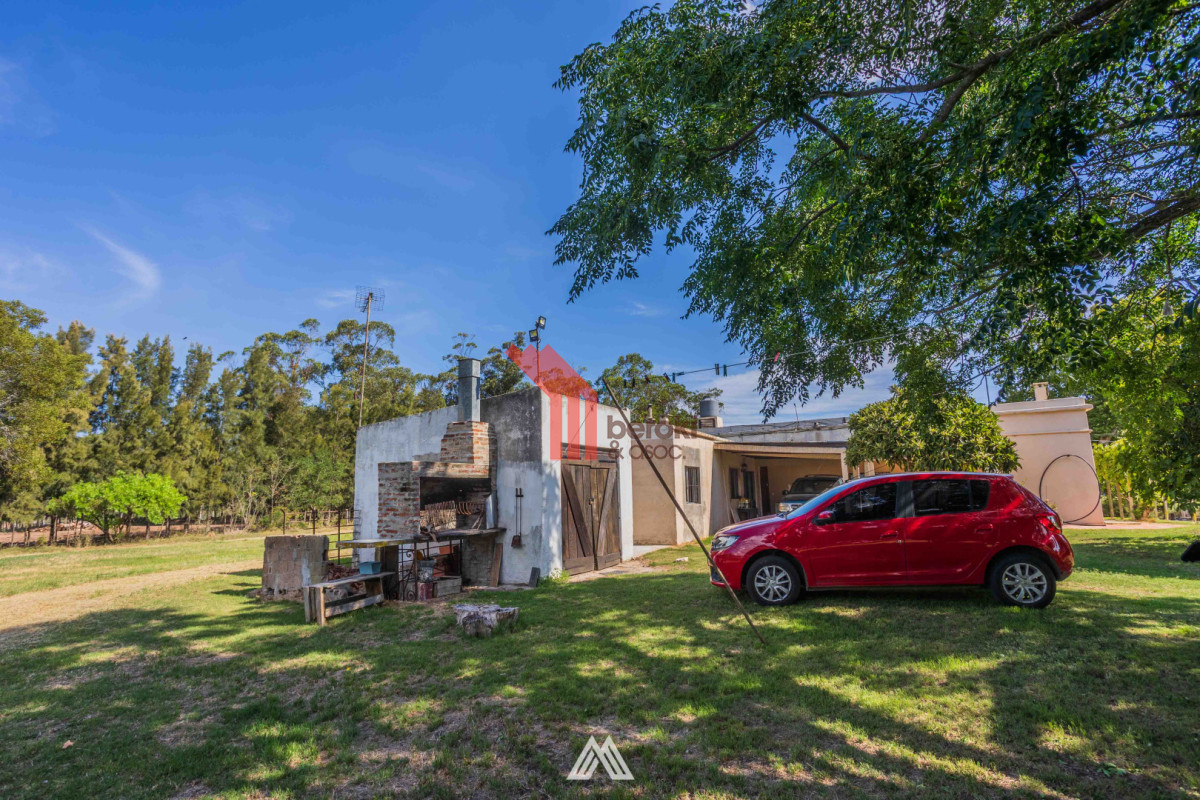 Chacra ID.98 - Venta Chacra Montevideo 3 Dormitorios y Piscina