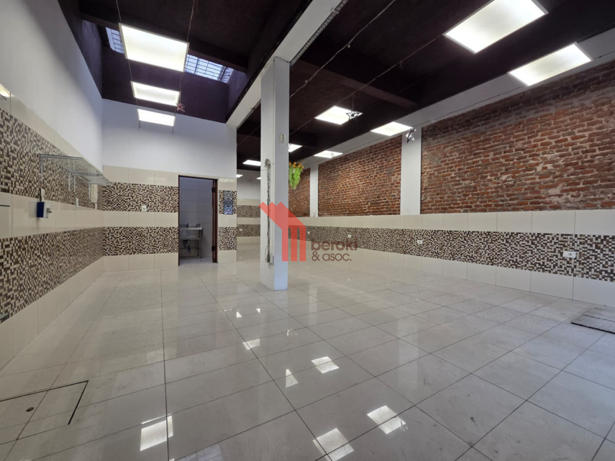 Local Comercial ID.18 - Venta Local Comercial Tres Cruces