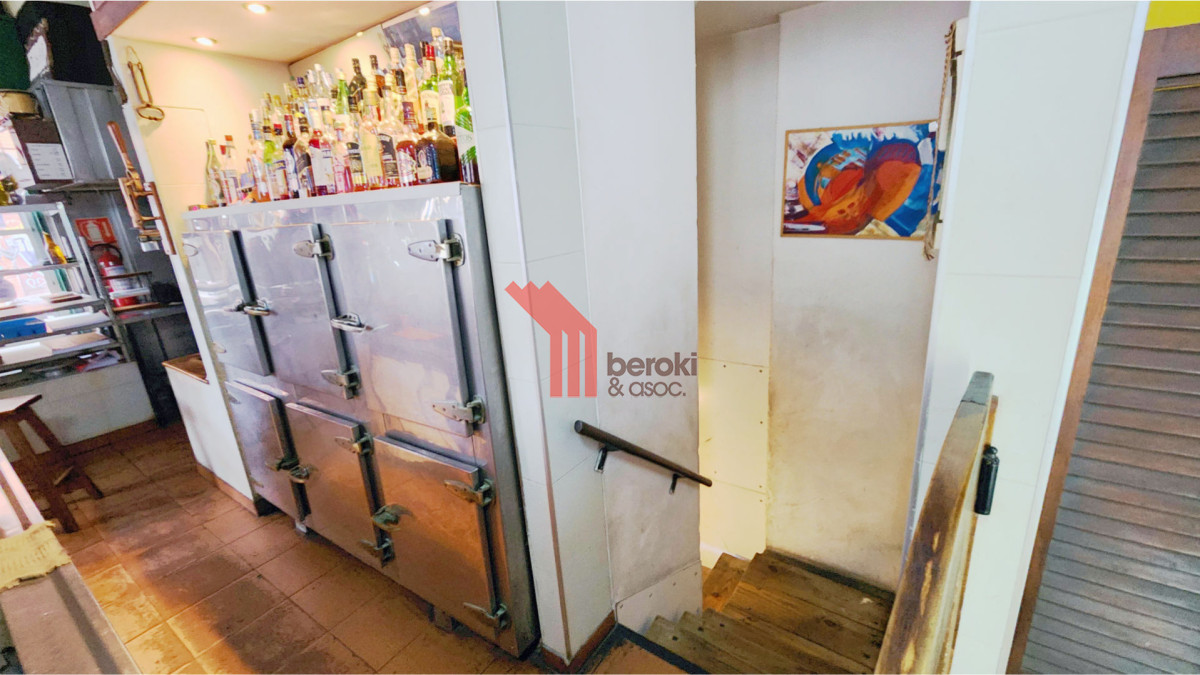 Local Comercial ID.101 - Venta Amplio Local Comercial en Palermo