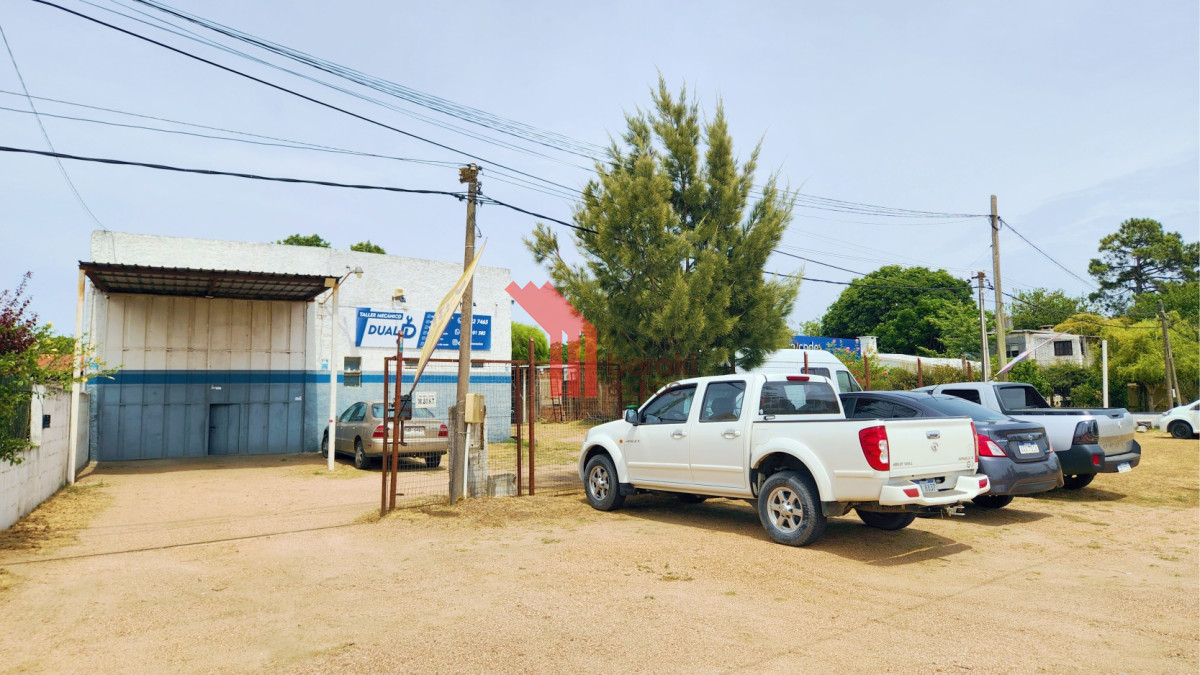 Local Comercial ID.131 - Local Nave Comercial Gran Terreno Padrón Único Lagomar