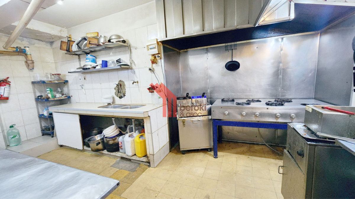 Local Comercial ID.101 - Venta Amplio Local Comercial en Palermo