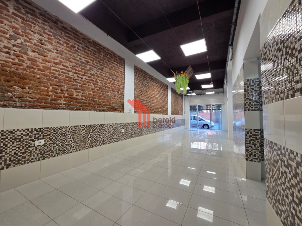 Local Comercial ID.18 - Venta Local Comercial Tres Cruces