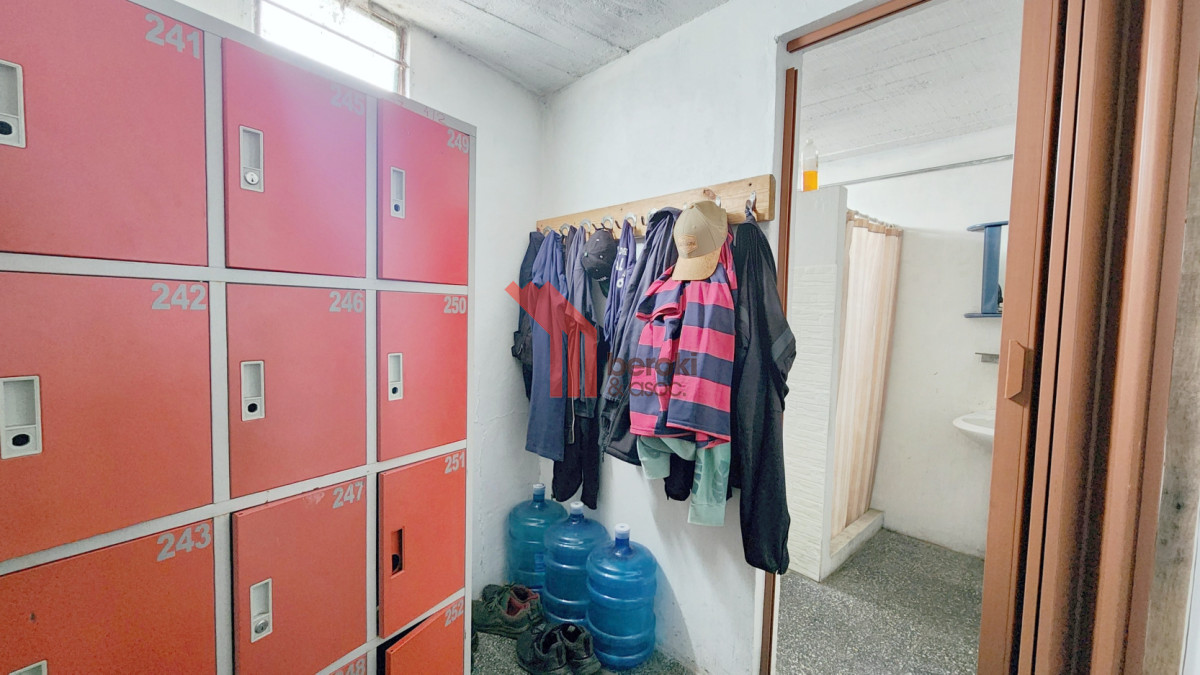 Local Comercial ID.131 - Local Nave Comercial Gran Terreno Padrón Único Lagomar