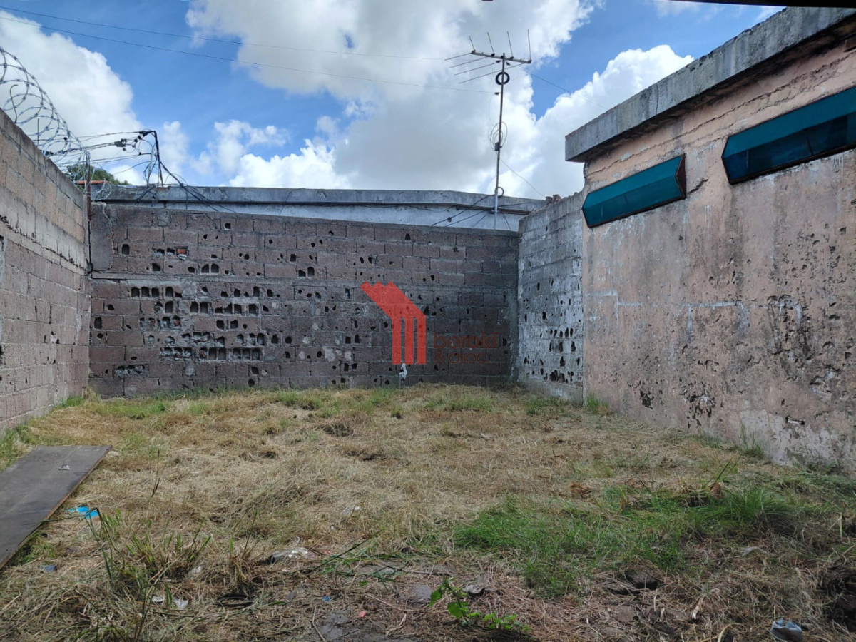 Local Comercial ID.184 - Venta local esquina Jardines del Hipodromo