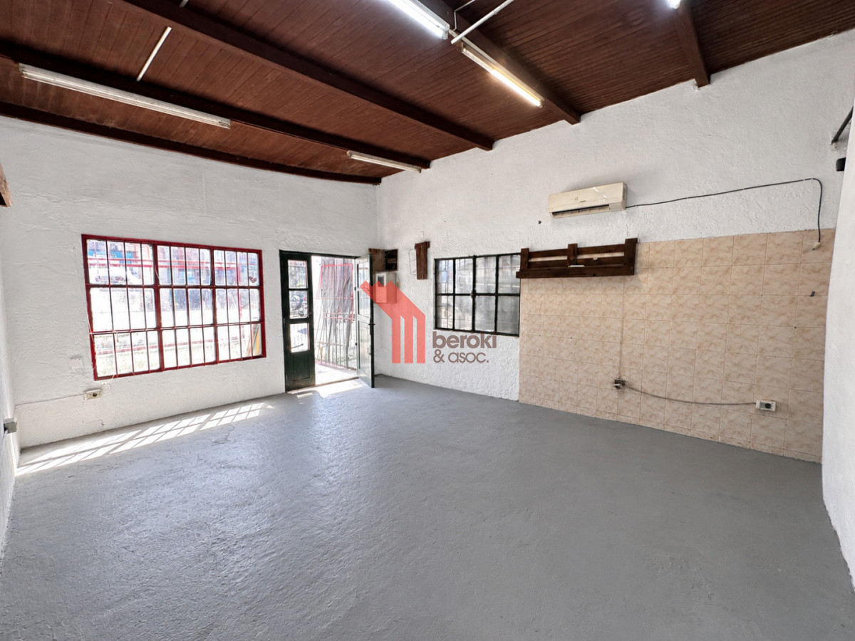 Local Comercial ID.312 - Alquiler Local Comercial. La Blanqueada.