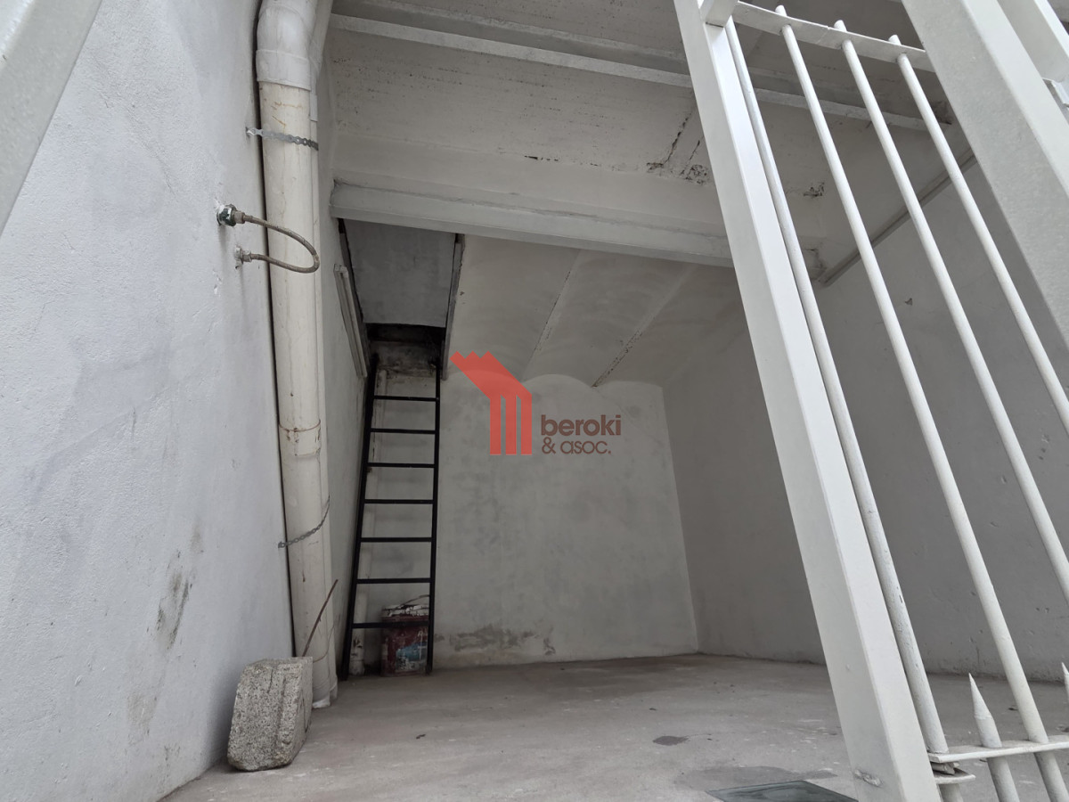 Local Comercial ID.18 - Venta Local Comercial Tres Cruces