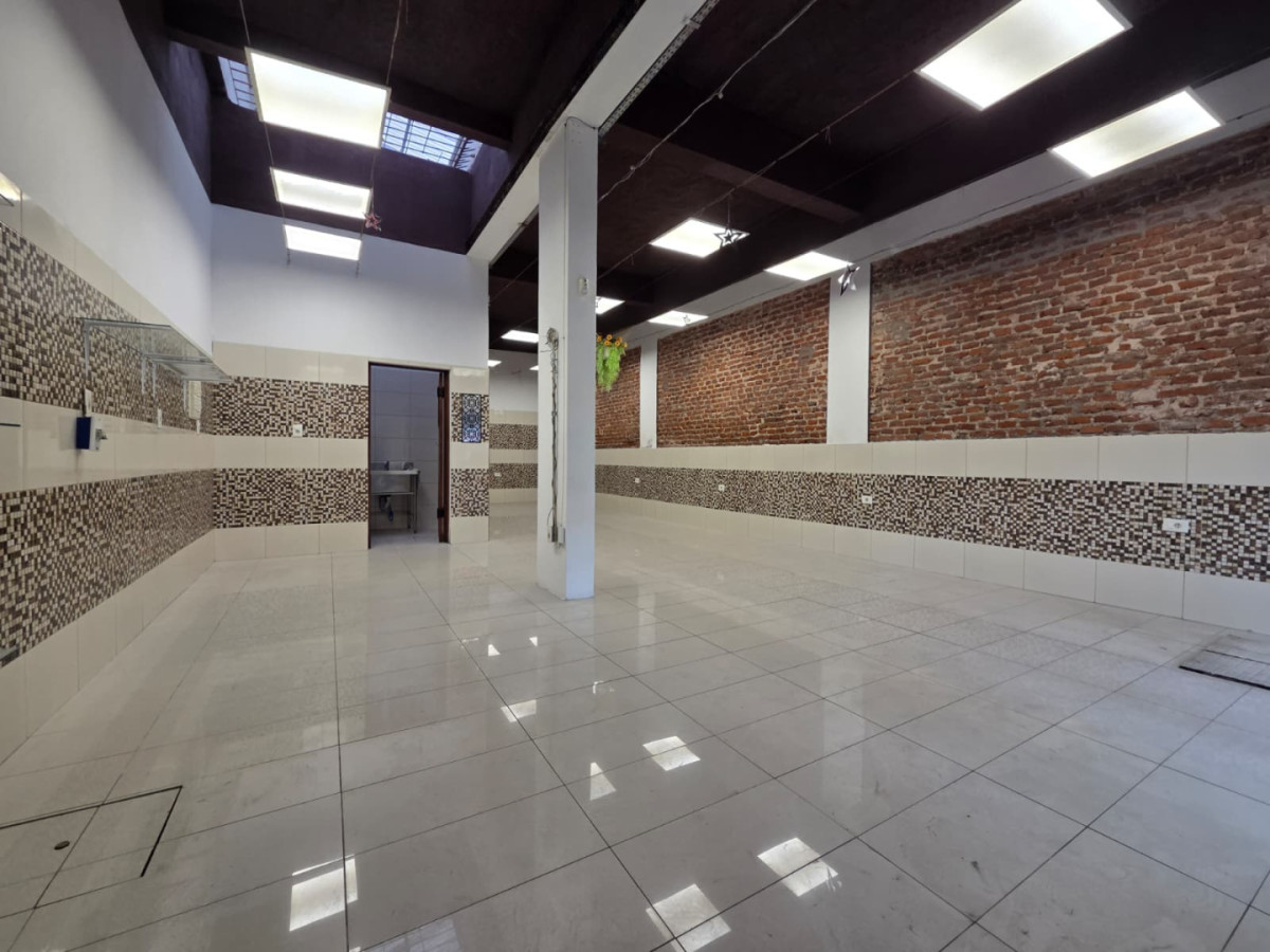 Venta Local Comercial Tres Cruces