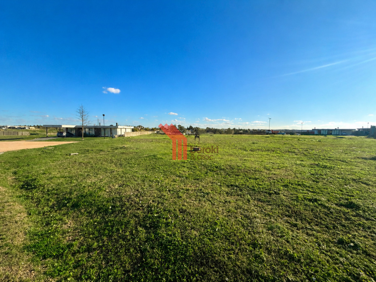 Terreno ID.279 - Venta de terreno en barrio privado La Juana