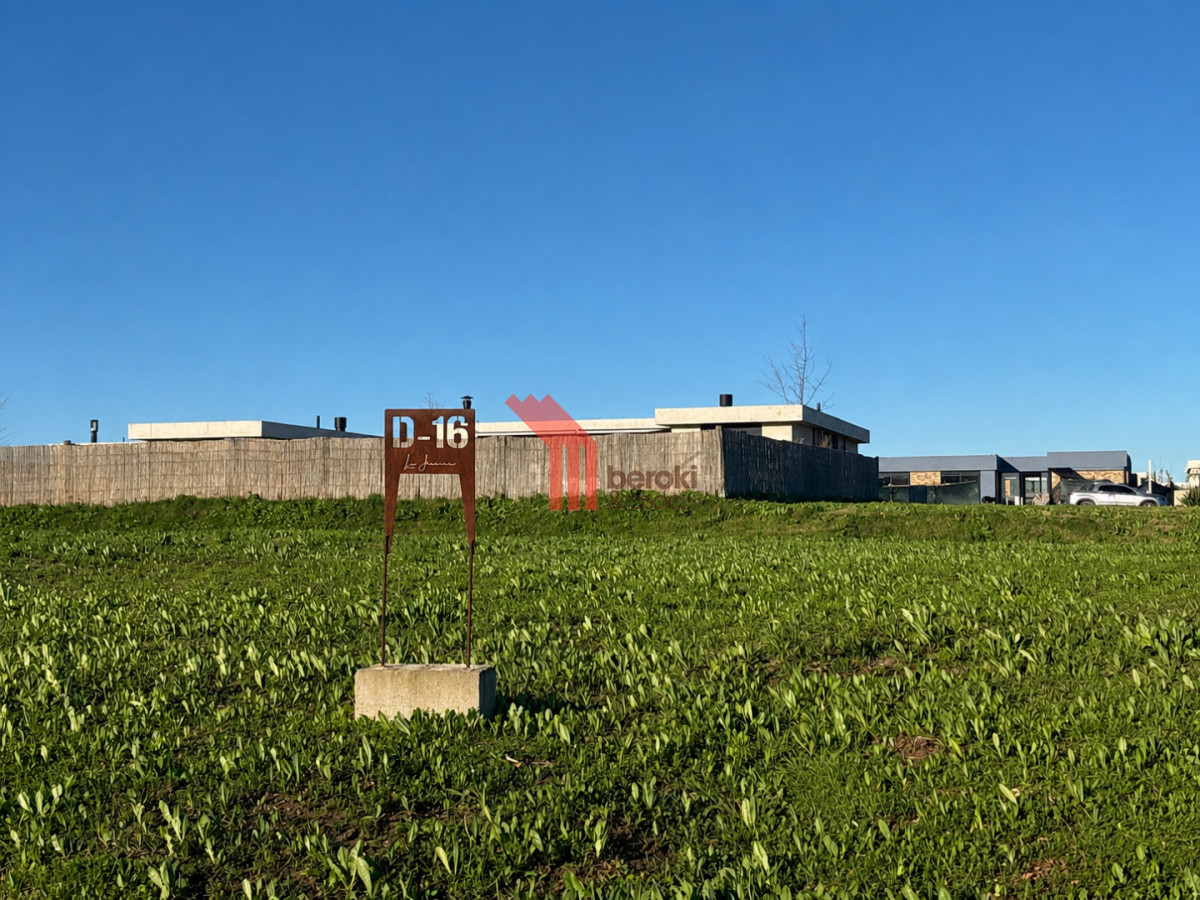 Terreno ID.278 - Venta de terreno barrio privado La Juana