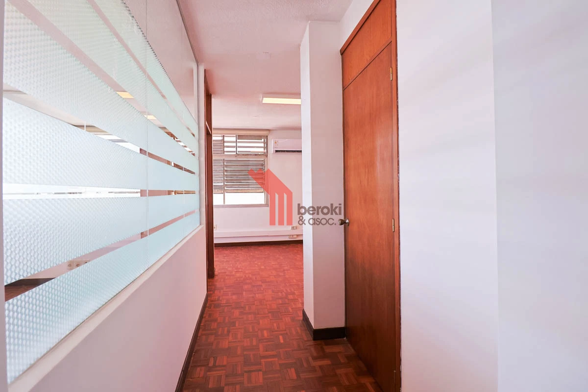 Oficina ID.179 - Alquiler gran oficina en Ciudad Vieja