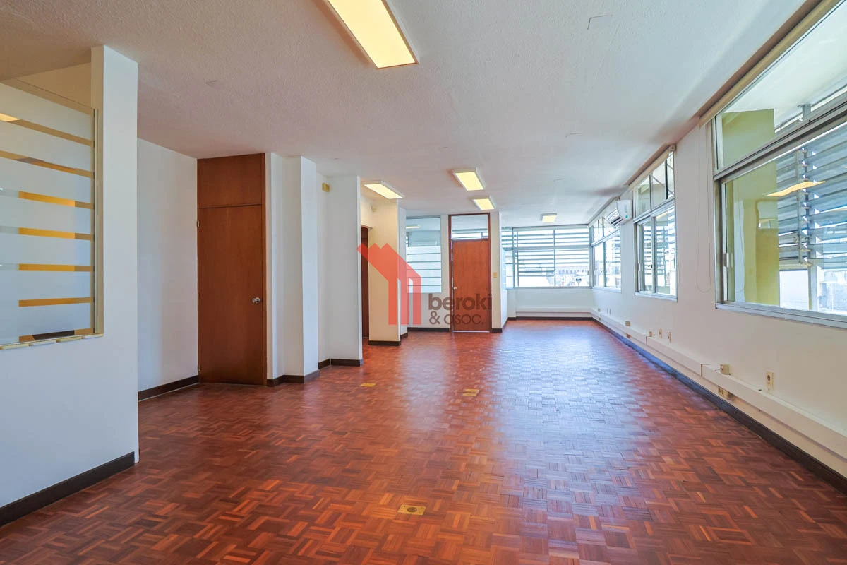 Oficina ID.179 - Alquiler gran oficina en Ciudad Vieja