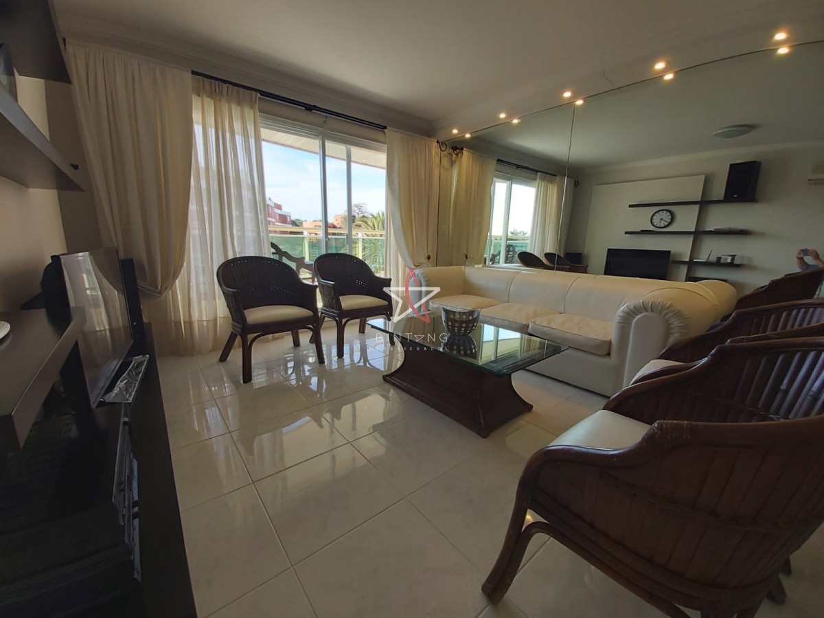 Mansa - GoPunta - Portal Inmobiliario de Punta del Este - Maldonado