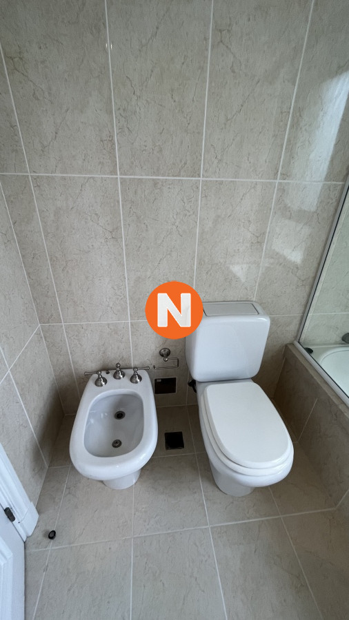 Apartamento Ref.218279 - VENTA DE APARTAMENTO DE 3 DORMITORIOS EN EDIFICIO LE JARDIN PUNTA DEL ESTE 