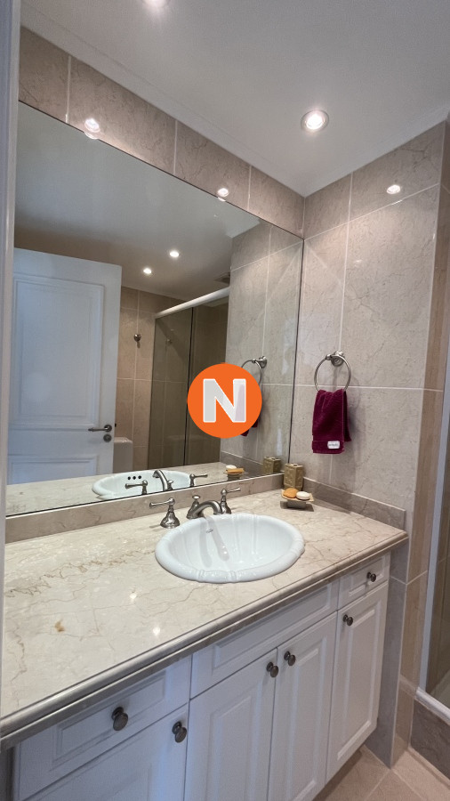 Apartamento Ref.218279 - VENTA DE APARTAMENTO DE 3 DORMITORIOS EN EDIFICIO LE JARDIN PUNTA DEL ESTE 