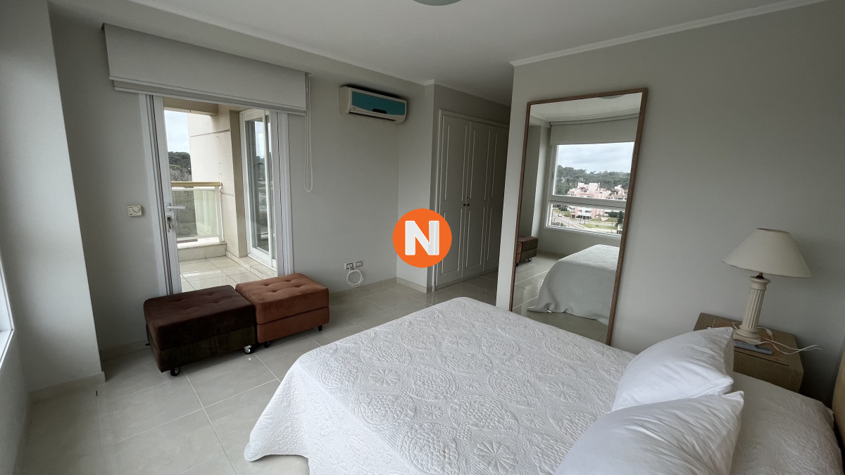 Apartamento Ref.218279 - VENTA DE APARTAMENTO DE 3 DORMITORIOS EN EDIFICIO LE JARDIN PUNTA DEL ESTE 